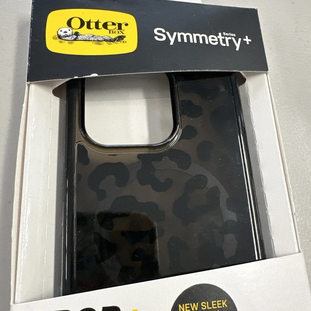 New/Sealed Genuine OtterBox Symmetry+ Apple iPhone 14 Pro Case MagSafe Cheetah